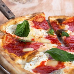 New York Pizza - 16 Giant Slices